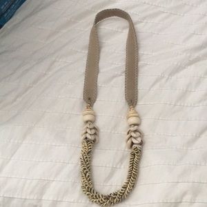 Twine & Twig Shell necklace